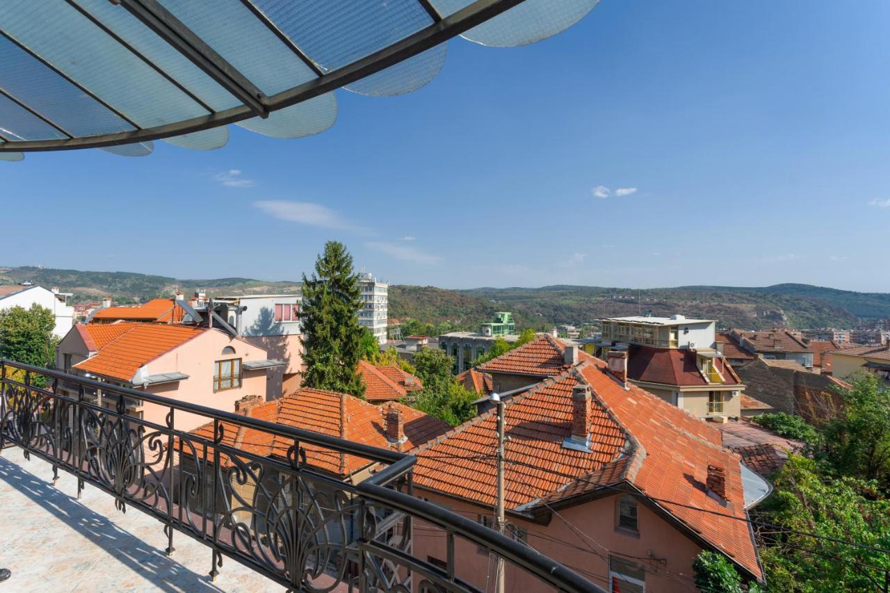 Luxury Private House In City Center Veliko Tarnovo Exterior photo