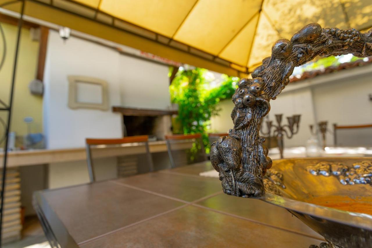 Luxury Private House In City Center Veliko Tarnovo Exterior photo