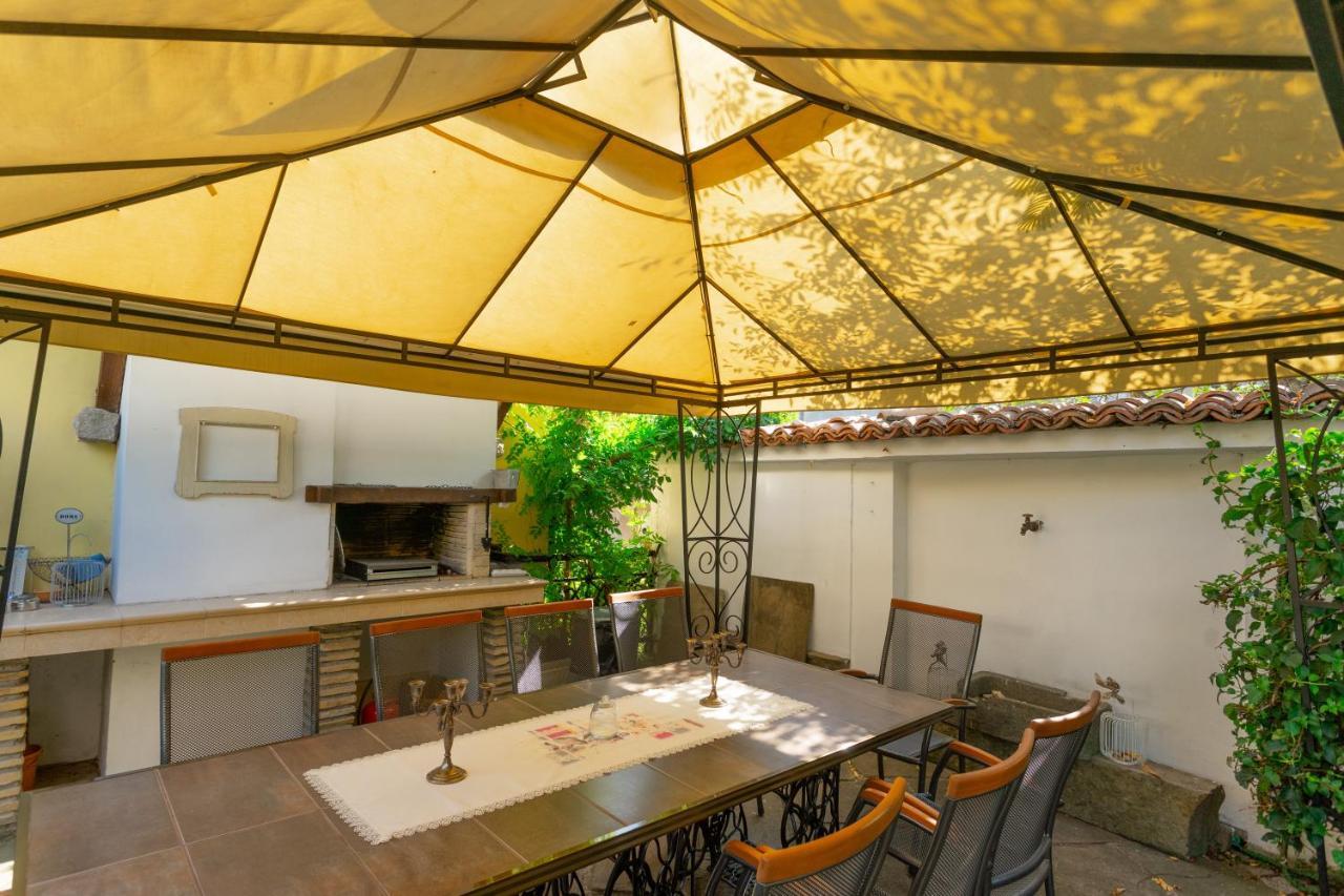 Luxury Private House In City Center Veliko Tarnovo Exterior photo