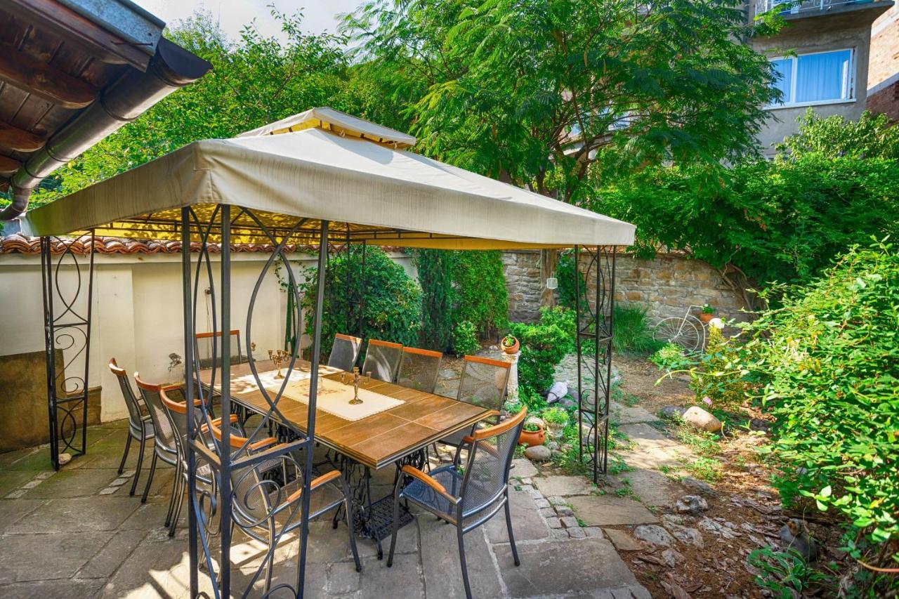Luxury Private House In City Center Veliko Tarnovo Exterior photo
