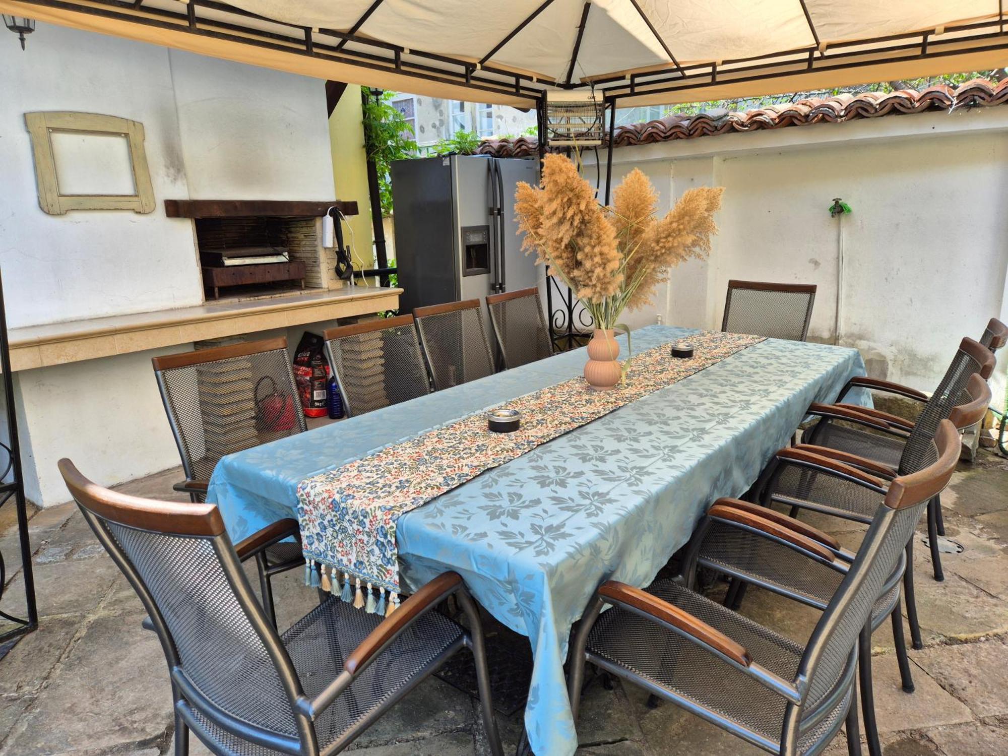 Luxury Private House In City Center Veliko Tarnovo Room photo