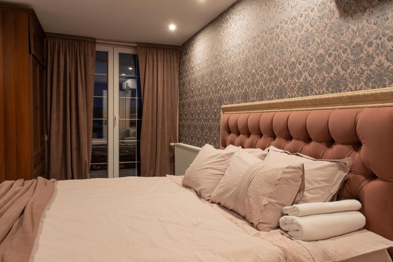 Luxury Private House In City Center Veliko Tarnovo Exterior photo