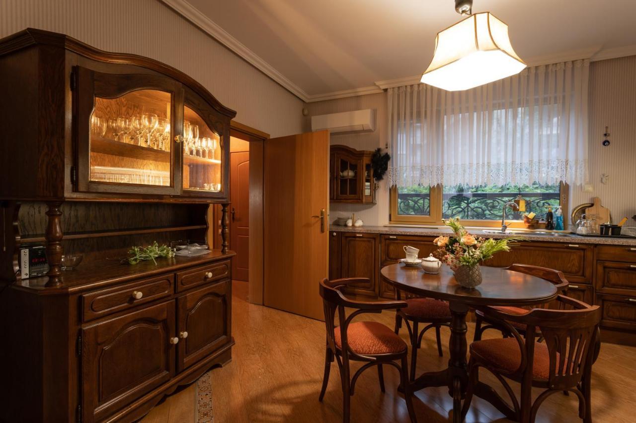 Luxury Private House In City Center Veliko Tarnovo Exterior photo